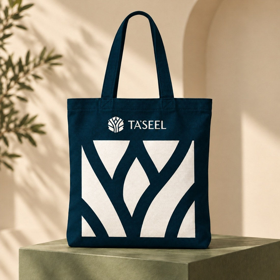 Lattice Tote in Stellar